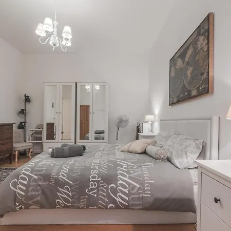 Apartment Piazza Oberdan-carducci Elegant